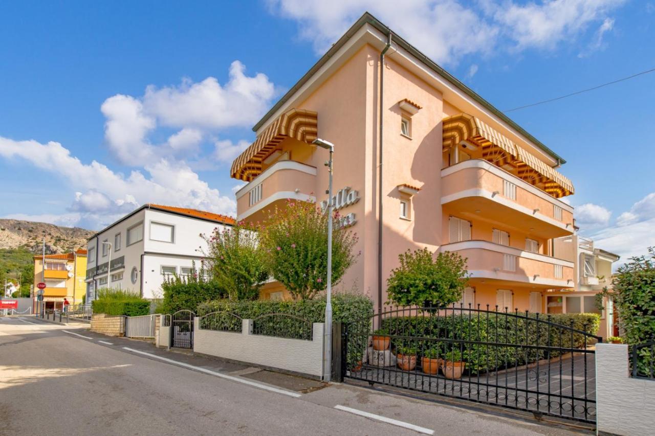 Apartment Drazenka Turato บัชกา ภายนอก รูปภาพ
