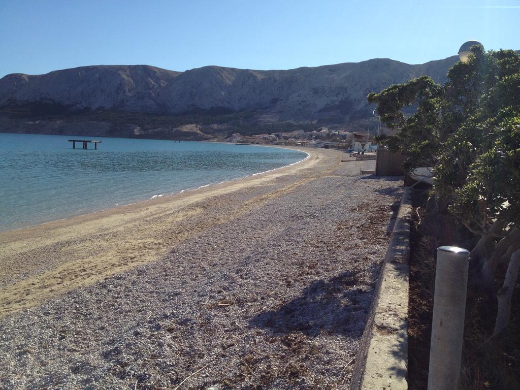 Apartment Drazenka Turato บัชกา ภายนอก รูปภาพ